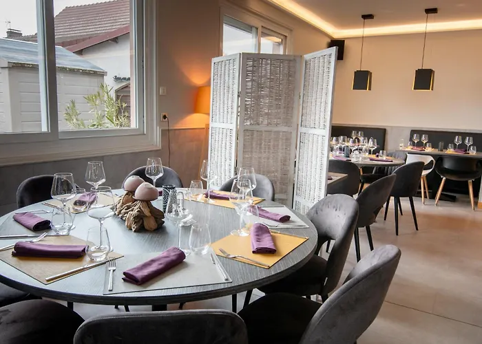 Hostellerie du Centrotel et Spa Bulles d'Allier
